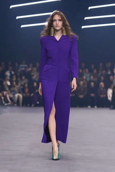 Look 7
